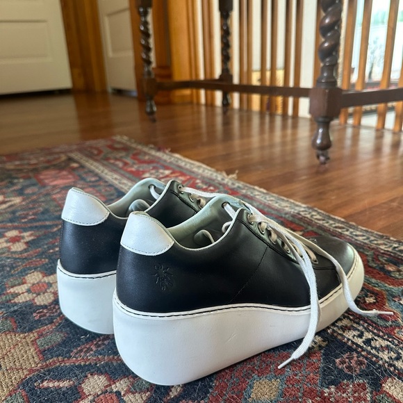 Black Fly platform sneakers. Size 39. - Picture 2 of 3